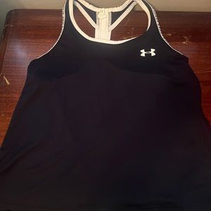 Black under armor kids size large